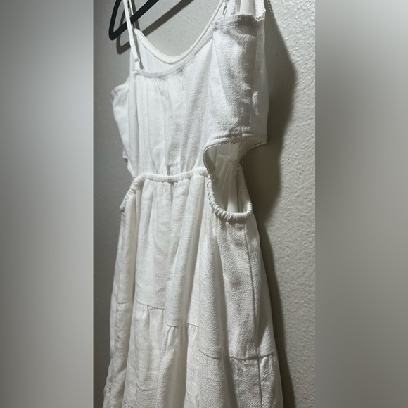 Altar’d State white mini dress, women’s size large. - Picture 2 of 4